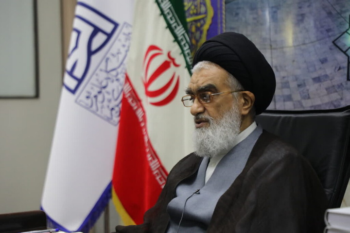 قم در نشر معارف اهل‌بیت(ع) و تمدن‌سازی اسلامی رسالتی جهانی دارد