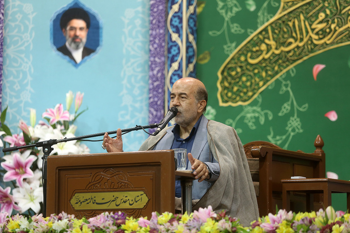 جشن شب میلاد پیامبر اکرم(ص) و امام جعفر صادق(ع) در حرم حضرت معصومه (س)