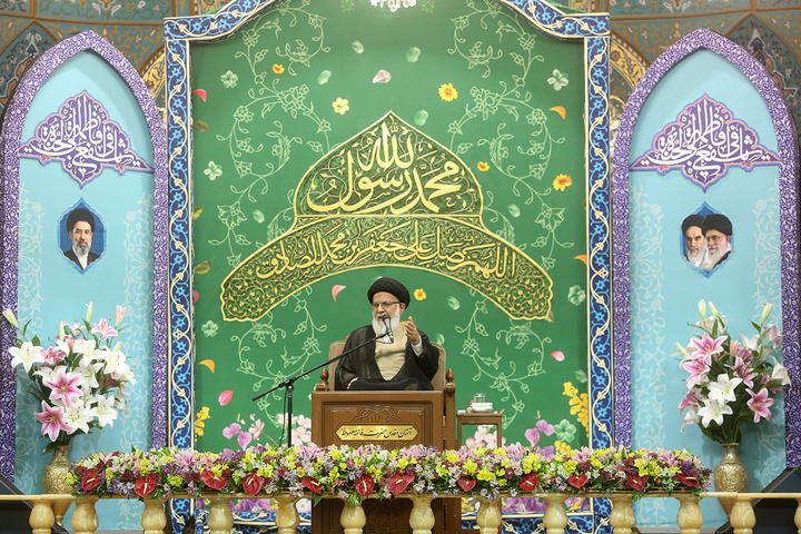جشن شب میلاد پیامبر اکرم(ص) و امام جعفر صادق(ع) در حرم حضرت معصومه (س)