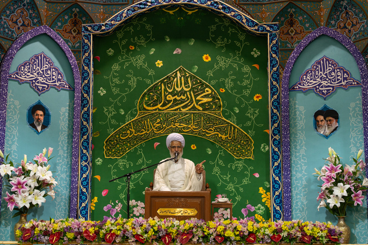 حرم حضرت معصومه (س) در روز میلاد پیامبر مهربانی
