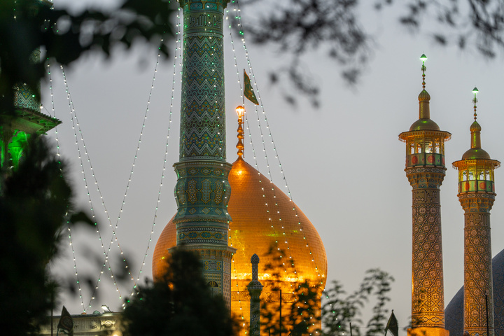 حال و هوای حرم مطهر در آستانه سالروز ورود حضرت معصومه (س) به قم