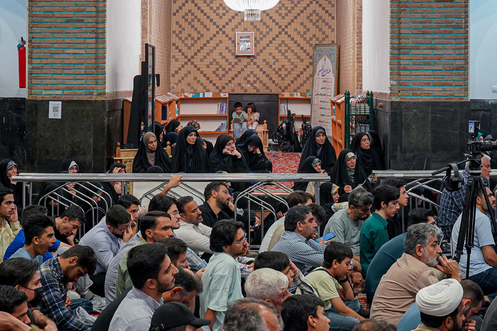 نشست تخصصی «خط روشنگری»
