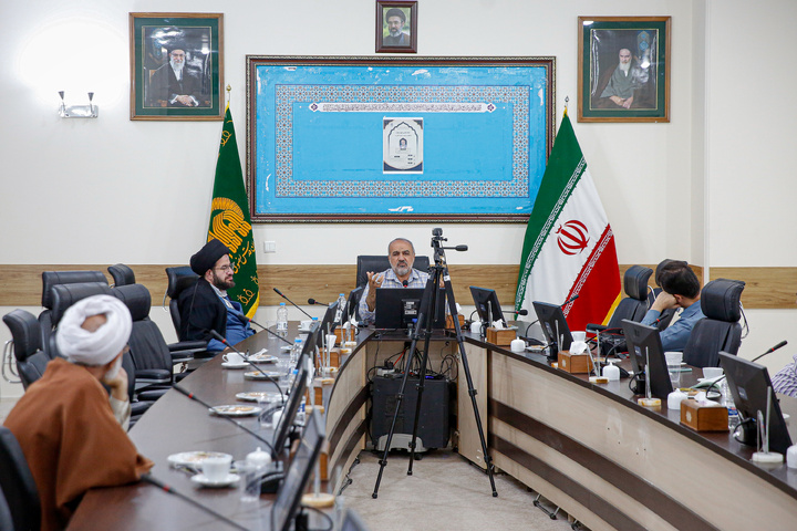 نشست علمی «نشانه‌شناسی مفهوم زیارت با تکیه بر زیارت جامعه کبیره»