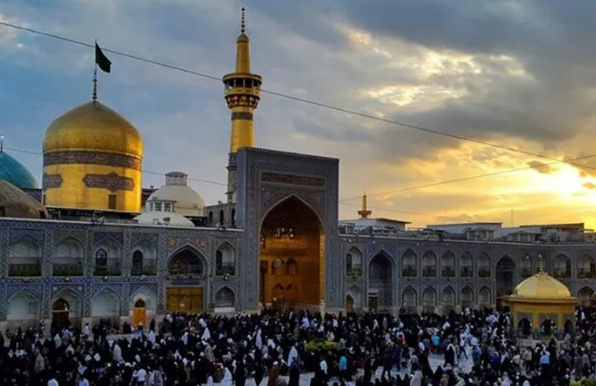 ۴۲ زائر اولی کبودرآهنگ با حمایت خیران راهی مشهد مقدس شدند