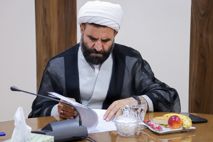 نشست تخصصی «بررسی پیش‌نویس سند راهبردی کرامت و تعالی زن مبتنی بر الگوی فاطمی»