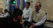 اهدای ۲۰۰ بسته «مهر رضوی» به دانش‌آموزان زنجانی
