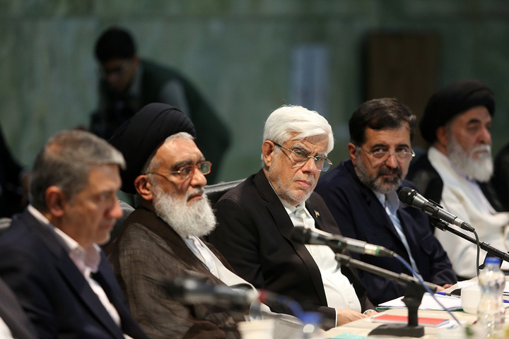 نشست «شورای ملی زیارت» با حضور معاون اول رئیس جمهور در حرم بانوی کرامت