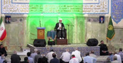 اخلاق، مهم‌ترین پایه تربیت و کمال انسان است