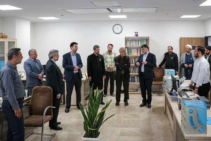 بازدید مدیر عالی حرم مطهر رضوی از مرکز امور خادمین آستان قدس رضوی