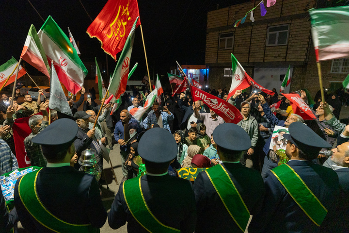 ۱۹۸مین اجتماع شبانه مردم فردو با حضور سفیران کریمه برگزار شد