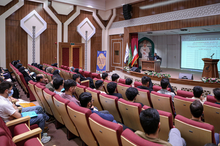 همایش تخصصی انتخاب رشته در دانشگاه امام رضا علیه‌السلام