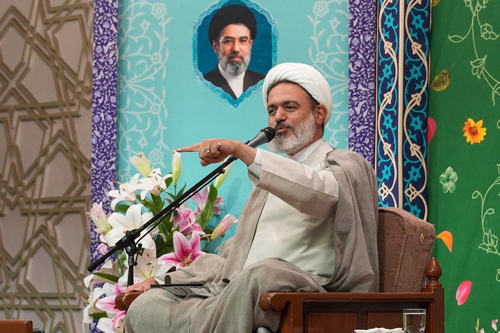 جشن شب میلاد حضرت عبدالعظیم(ع) در حرم بانوی کرامت