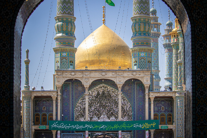 حال‌وهوای حرم حضرت معصومه(س) در سالروز میلاد شاه عبدالعظیم حسنی(ع)