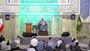 زیارت عارفانه امام رضا (ع) موجب آمرزش گناهان می‌شود