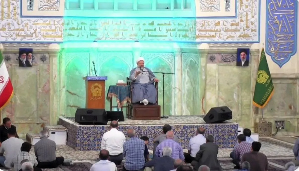 زیارت عارفانه امام رضا (ع) موجب آمرزش گناهان می‌شود