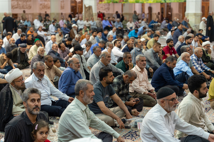 جشن شب میلاد امام عسکری(ع) در حرم بانوی کرامت