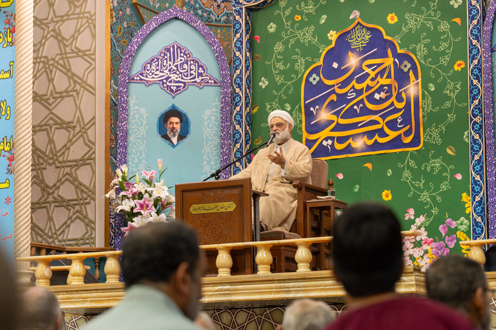 جشن شب میلاد امام عسکری(ع) در حرم بانوی کرامت