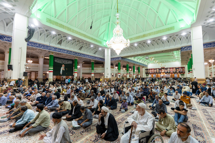 جشن شب میلاد امام عسکری(ع) در حرم بانوی کرامت