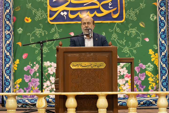 جشن شب میلاد امام عسکری(ع) در حرم بانوی کرامت