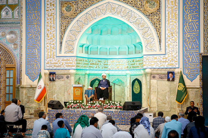 مراسم بزرگداشت روز ولادت امام حسن عسکری علیه‌السلام در حرم مطهر رضوی