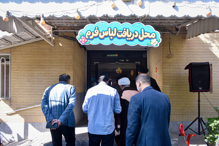 بازدید مدیران آستان قدس رضوی از فرایند توزیع اقلام آموزشی و فرهنگی مهدالرضا علیه‌السلام