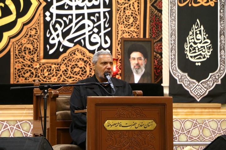 نخستین محفل عزاداری بانوی کرامت در آستان مقدس فاطمی