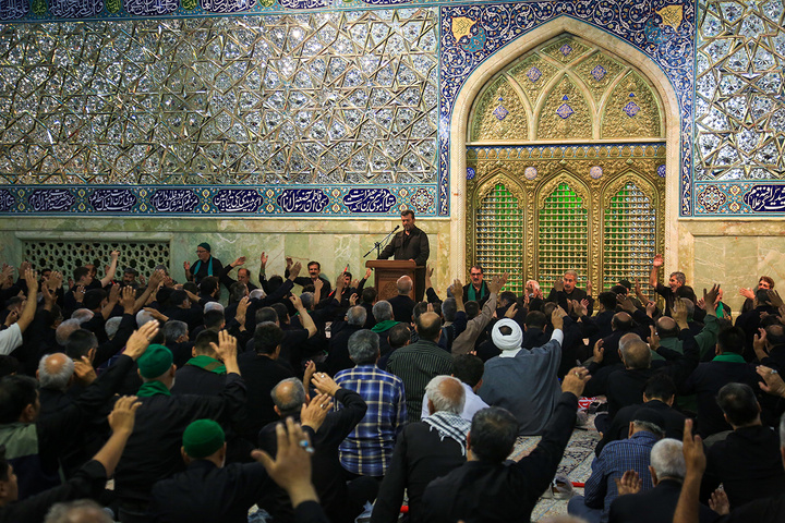 عزاداری هیئات مذهبی مشهد و قم در حرم حضرت معصومه(س)