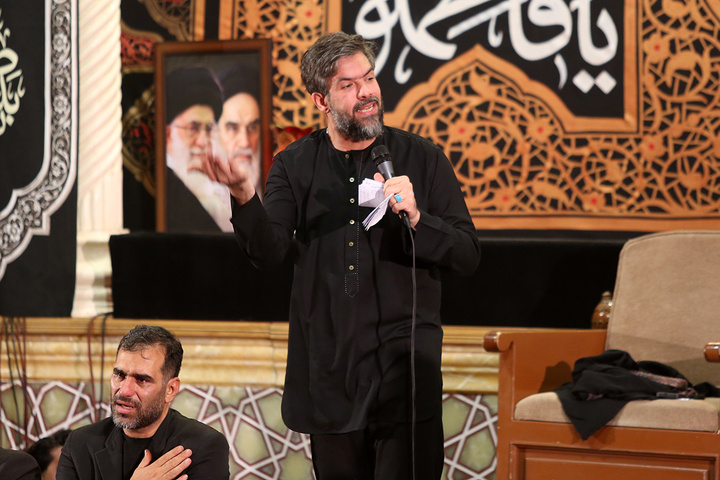 عزاداری پرشور نسل جوان در شب رحلت حضرت معصومه(س)