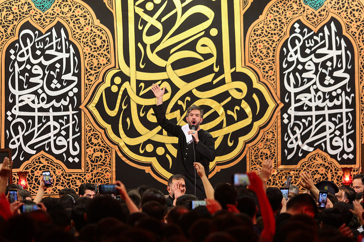عزاداری پرشور نسل جوان در شب رحلت حضرت معصومه(س)