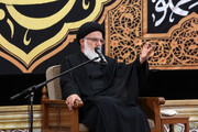 زیارت اولیای الهی گامی در مسیر امت‌سازی است