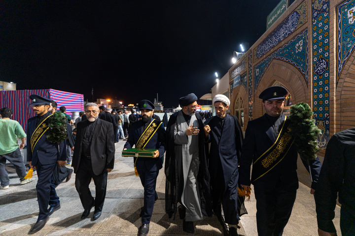 تقدیر از مواکب ایام رحلت بانوی کرامت توسط مسئولان حرم مطهر