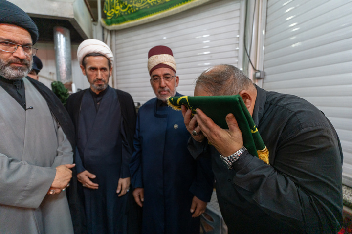 تقدیر از مواکب ایام رحلت بانوی کرامت توسط مسئولان حرم مطهر