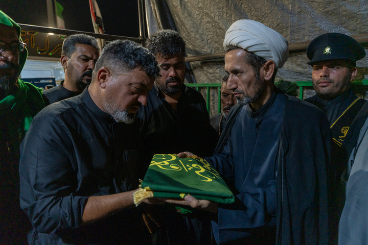 تقدیر از مواکب ایام رحلت بانوی کرامت توسط مسئولان حرم مطهر