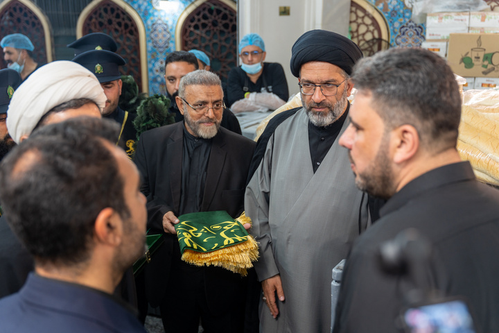 تقدیر از مواکب ایام رحلت بانوی کرامت توسط مسئولان حرم مطهر