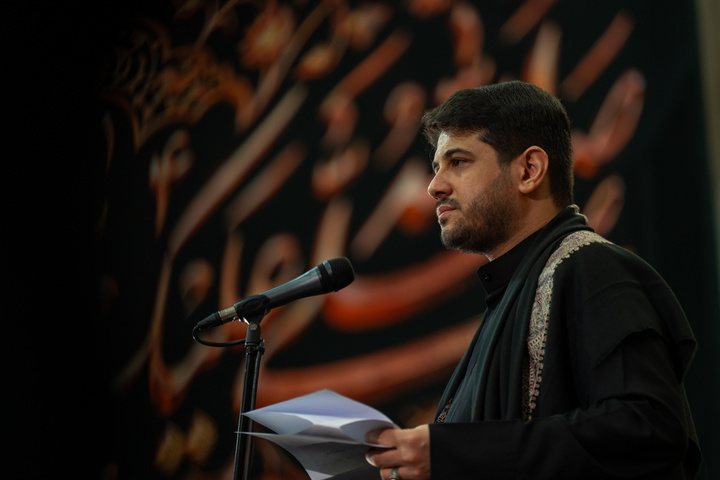 عزاداری پرشور عرب زبانان در حرم کریمه اهل بیت(س)