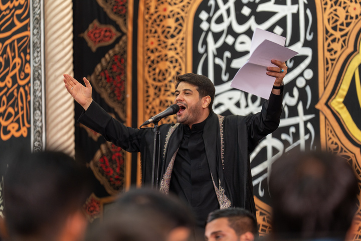 عزاداری پرشور عرب زبانان در حرم کریمه اهل بیت(س)