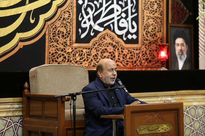 بزرگداشت آیت‌الله اعظمی شبیری زنجانی از سوی رهبر معظم انقلاب در حرم بانوی کرامت