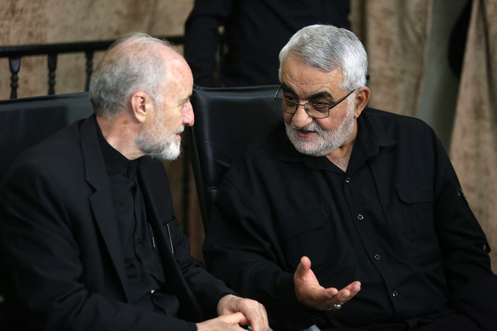 بزرگداشت آیت‌الله اعظمی شبیری زنجانی از سوی رهبر معظم انقلاب در حرم بانوی کرامت
