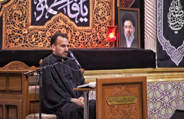 محفل «کرسی تلاوت فاطمی» در حرم مطهر حضرت معصومه(س) برگزار شد