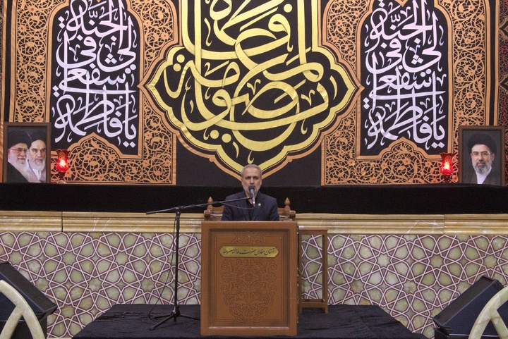 محفل «کرسی تلاوت فاطمی» در حرم مطهر حضرت معصومه(س) برگزار شد