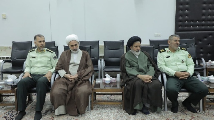 فرماندهان نظامی استان قم با آیت‌الله سعیدی دیدار کردند