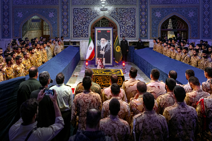 تجدید بیعت سربازان نیرو‌های مسلح با آرمان‌های رهبر شهید انقلاب