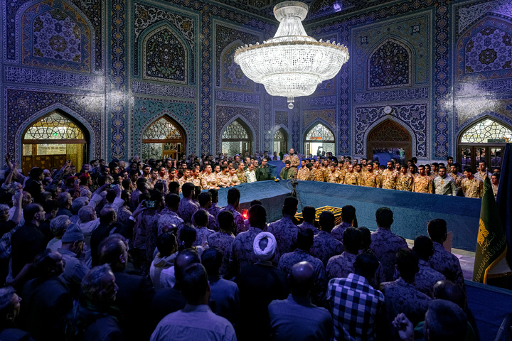 تجدید بیعت سربازان نیرو‌های مسلح با آرمان‌های رهبر شهید انقلاب