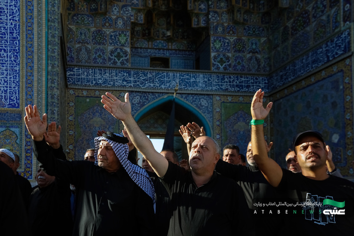 تشرف موکب‌داران کربلایی به حرم مطهر رضوی