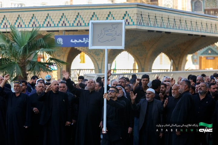 تشرف موکب‌داران کربلایی به حرم مطهر رضوی