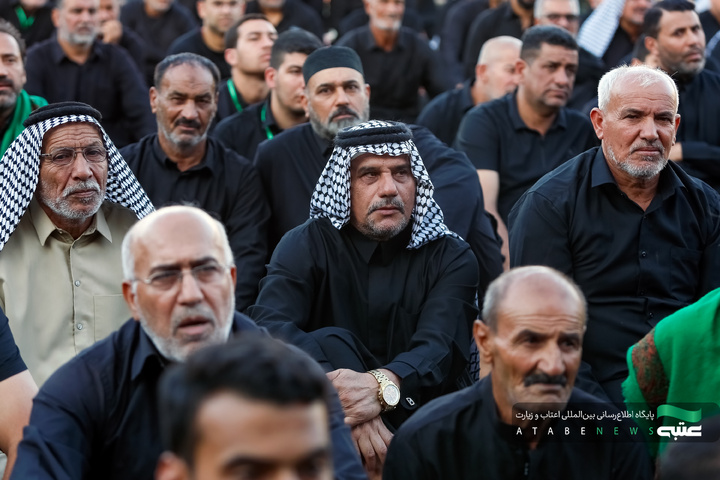 تشرف موکب‌داران کربلایی به حرم مطهر رضوی