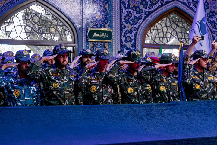 بزرگداشت مقام سرباز در حرم مطهر رضوی