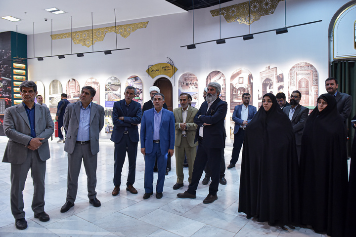 بازدید مدیران مدارس امام رضا علیه‌السلام از رواق خدمت حرم مطهر رضوی