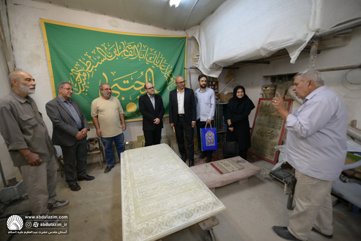 آئین بدرقه سنگ مرقد مطهر حضرت عبدالعظیم حسنی (ع) از شهر ادب و شعر به شهر کهن و تاریخی ری