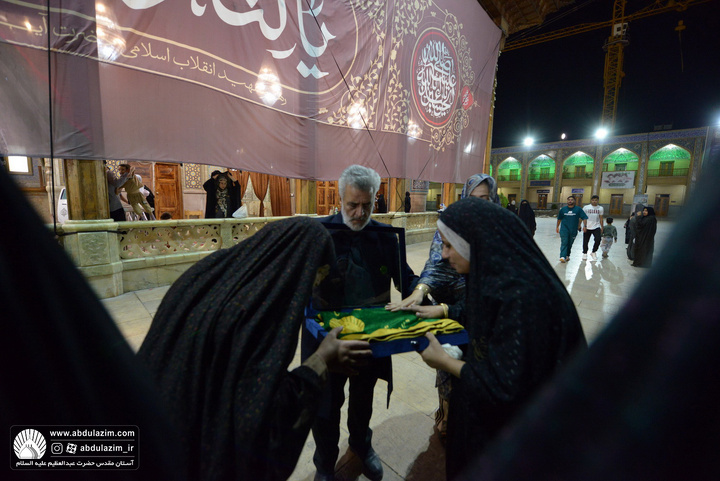 آئین بدرقه سنگ مرقد مطهر حضرت عبدالعظیم حسنی (ع) از شهر ادب و شعر به شهر کهن و تاریخی ری
